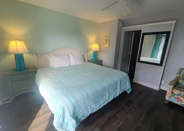 Holiday home Direct Gulf Views With Deeded Access *